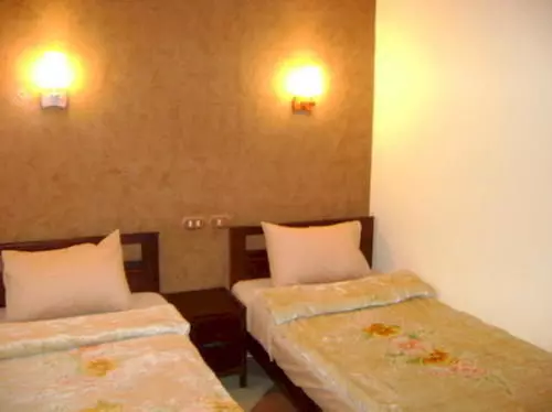 Rotana Palace Hostel