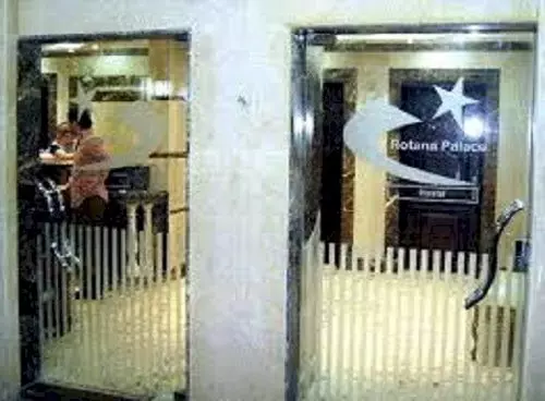 Rotana Palace Hostel