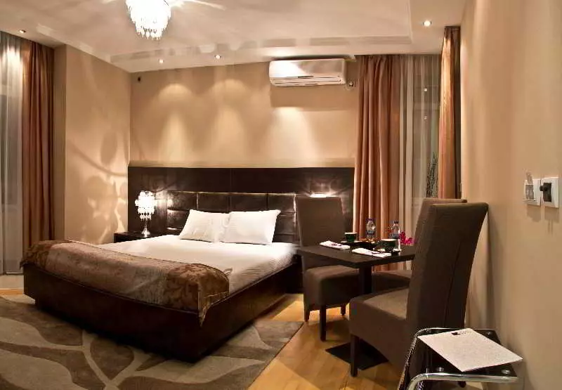 Apart Hotel K