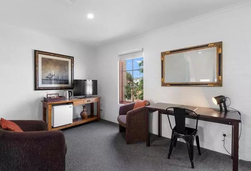 Bed and Breakfast Hideaway On George