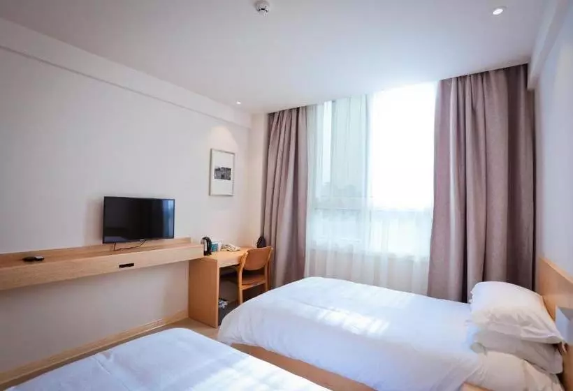 Bell Tower Youth Hostel