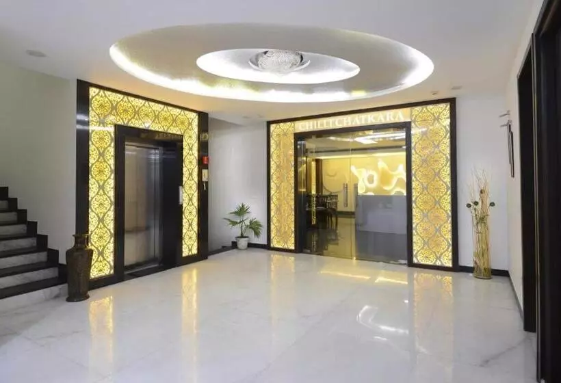 هتل Crimson Palace