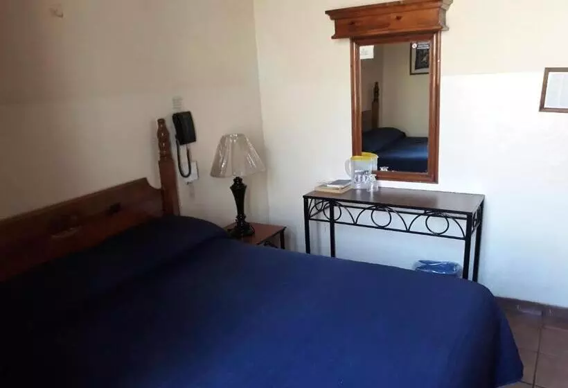 فندق El Carmen, Morelia