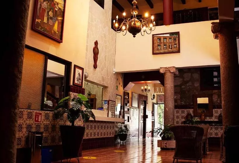فندق El Carmen, Morelia