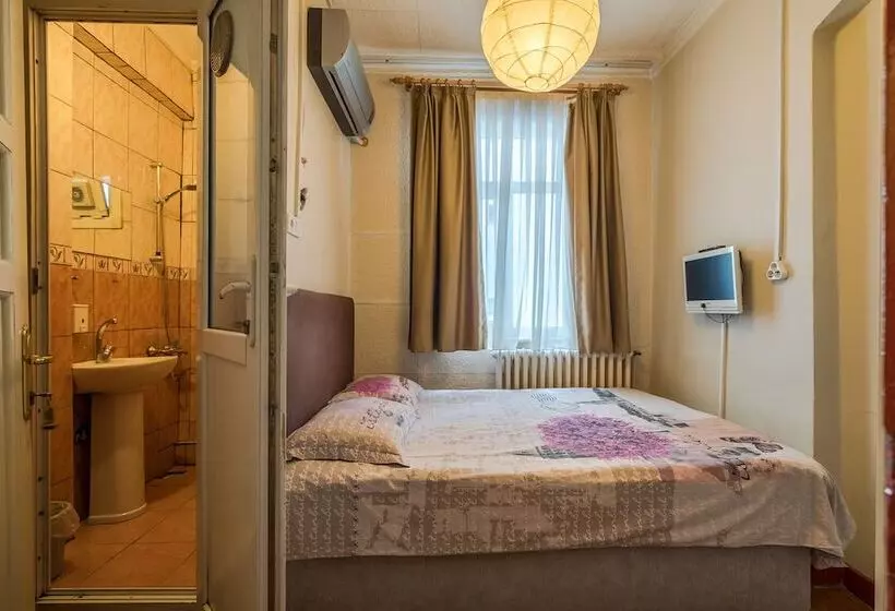 Erenler Hotel & Hostel