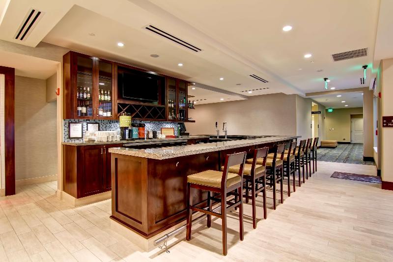 酒店 Hilton Garden Inn Woodbridge