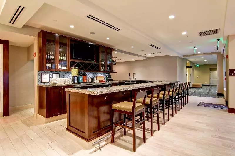 酒店 Hilton Garden Inn Woodbridge