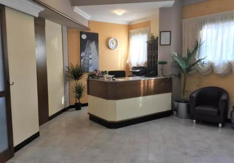 ホテル Marco Polo Self Check In