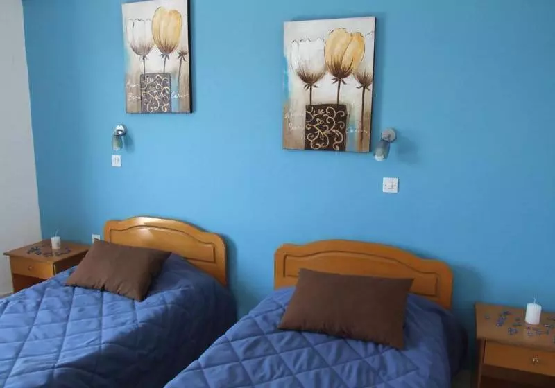 בית מלון כפרי Maria Studios