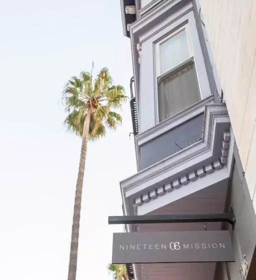 Hotelli 1906 Mission