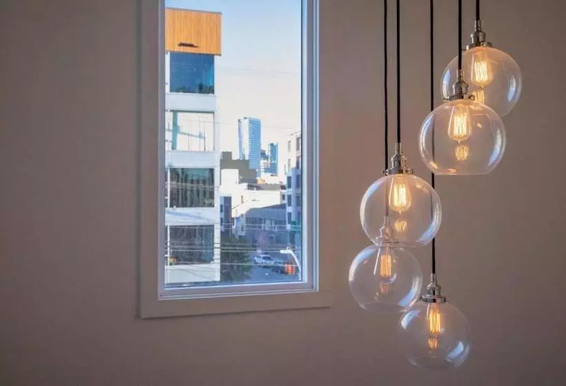 Hotelli 1906 Mission