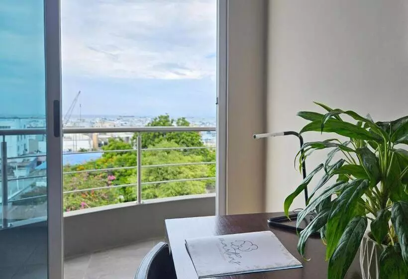 Hôtel Perla Spondylus