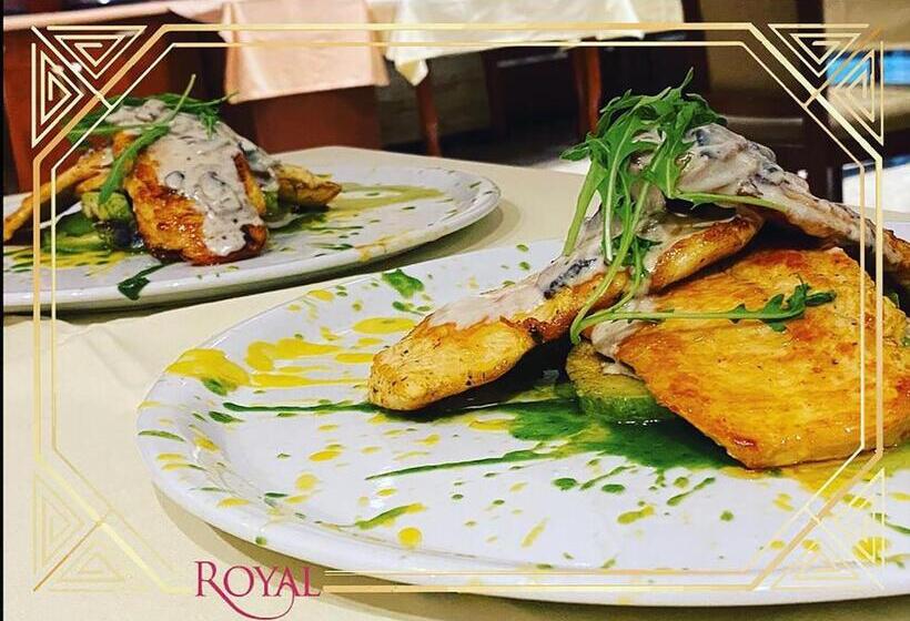 酒店 Royal