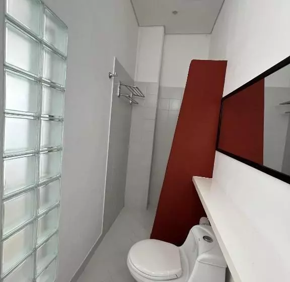 هتل The Orange House Santa Marta