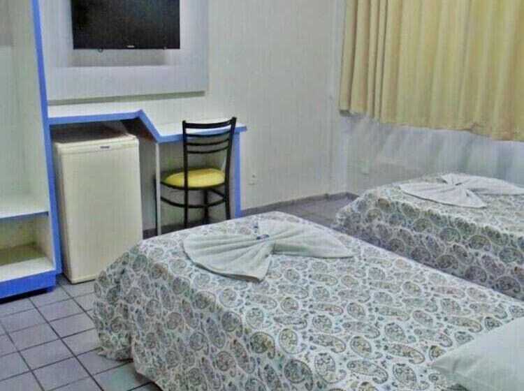 فندق Titão Plaza