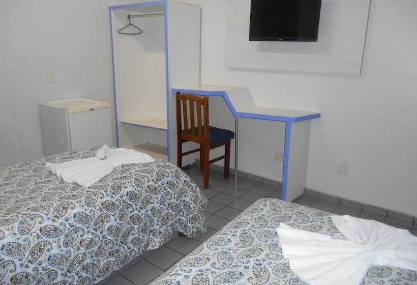 فندق Titão Plaza