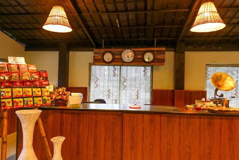 Hotel Woodpecker Resort