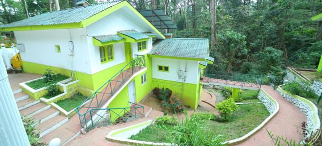 Hotel Woodpecker Resort