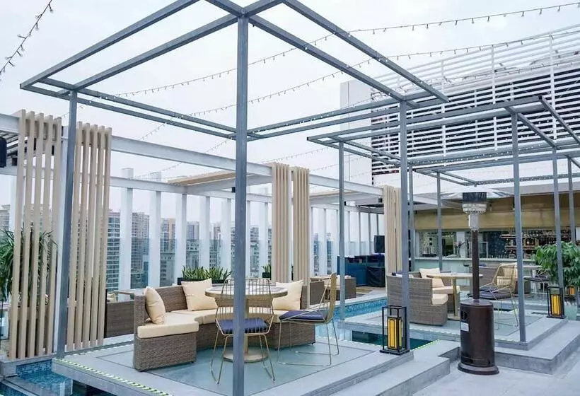 فندق Zenth International