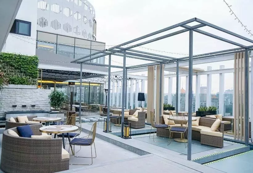 فندق Zenth International