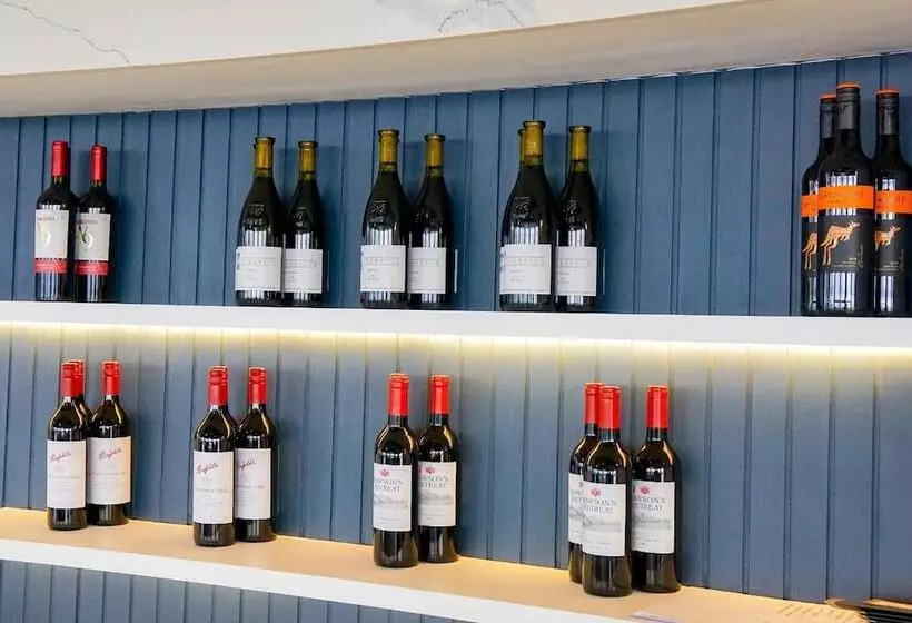 فندق Zenth International