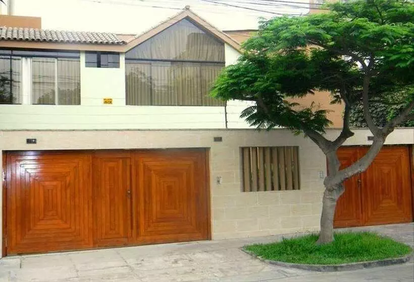 Pension Sevilla House