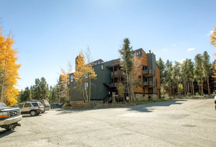 Sundowner Condominium By Ski Country Resorts