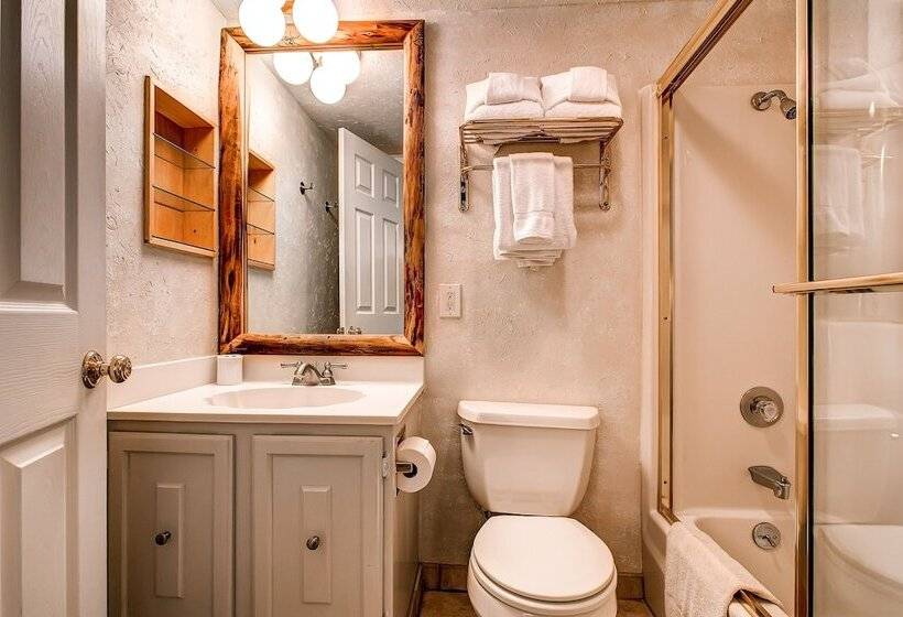 Sundowner Condominium By Ski Country Resorts