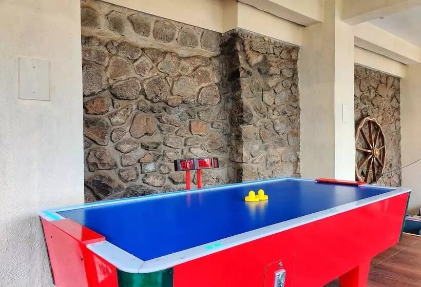 Fariyas Resort, Lonavala