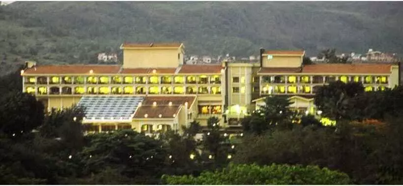 Fariyas Resort, Lonavala