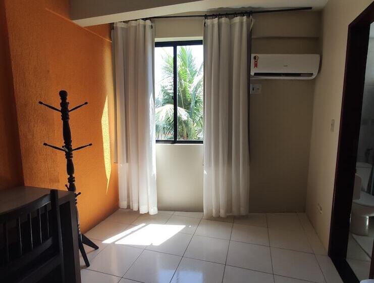 簡易ホテル Pousada Vila Do Porto