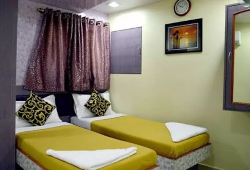 Hotel Aifa Residency