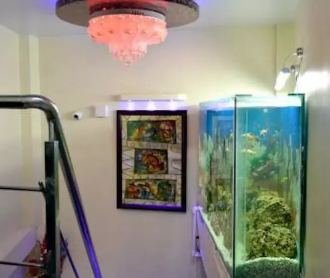 Hotel Aifa Residency