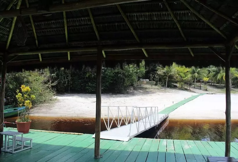 בית מלון כפרי Amazon Ecopark Jungle Lodge