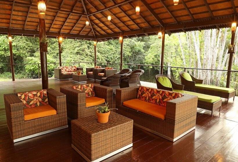 בית מלון כפרי Amazon Ecopark Jungle Lodge