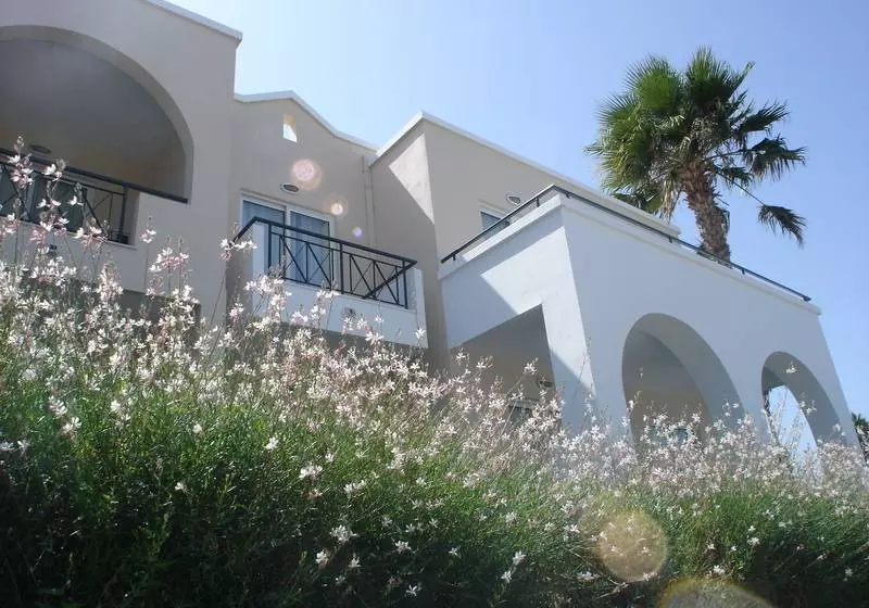 Andromeda Hotel Apartments