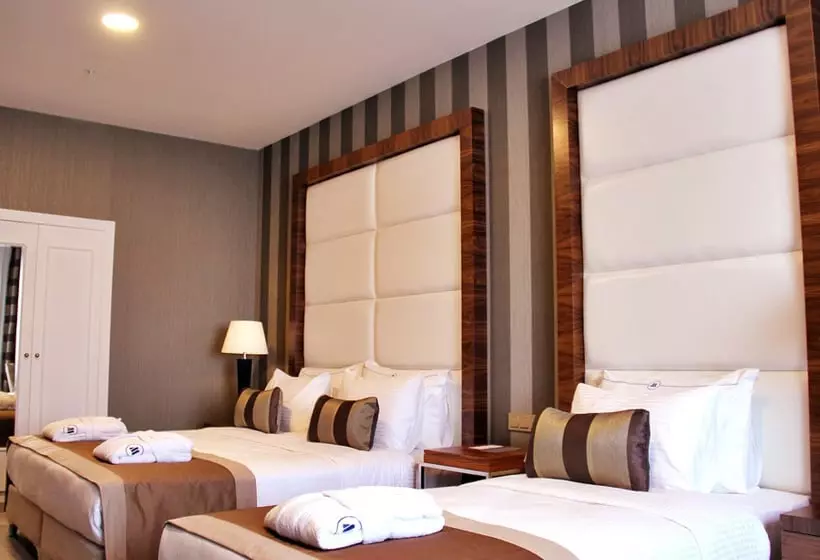 ホテル Manesol Fuar Beylikdüzü