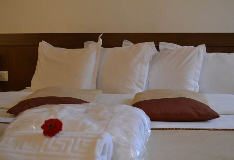 호텔 Phoenicia Comfort