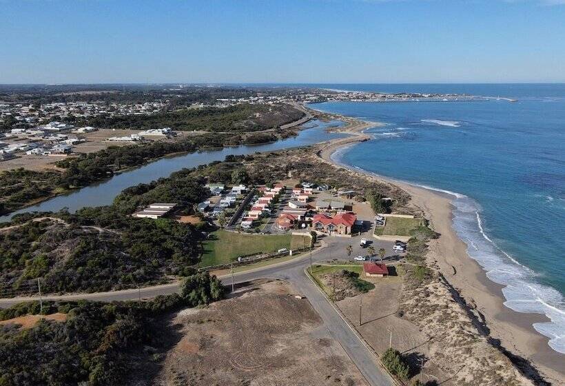 酒店 Seaspray Beach Holiday Park