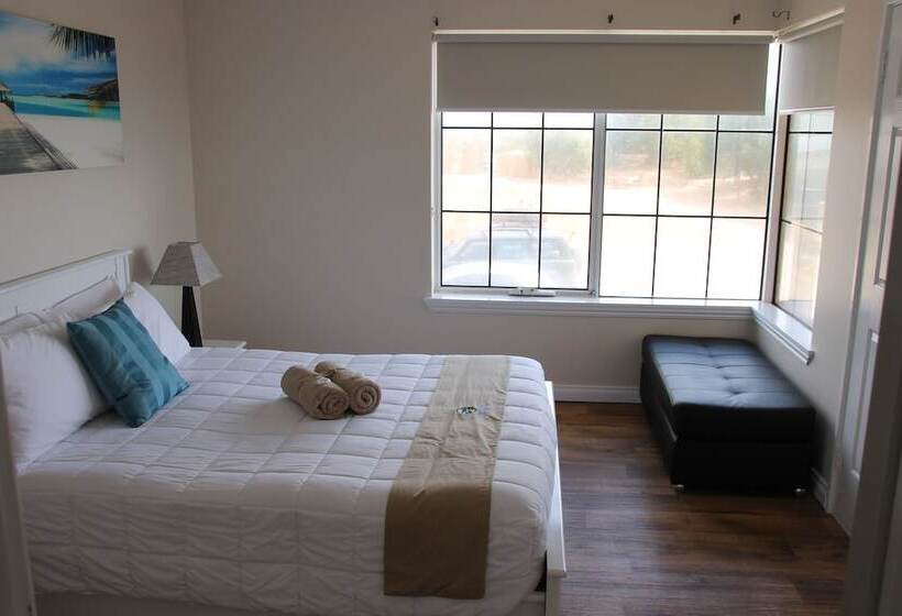 酒店 Seaspray Beach Holiday Park