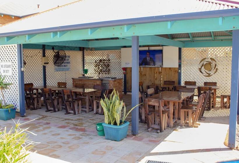 酒店 Seaspray Beach Holiday Park