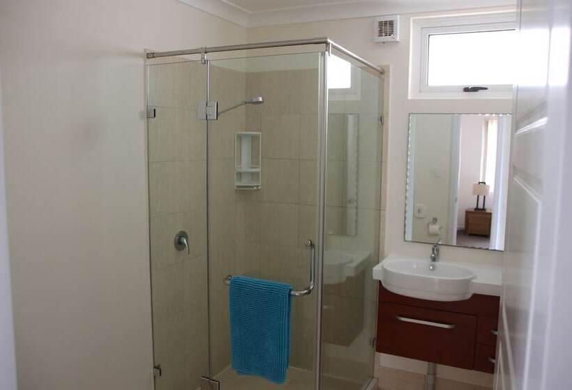 酒店 Seaspray Beach Holiday Park