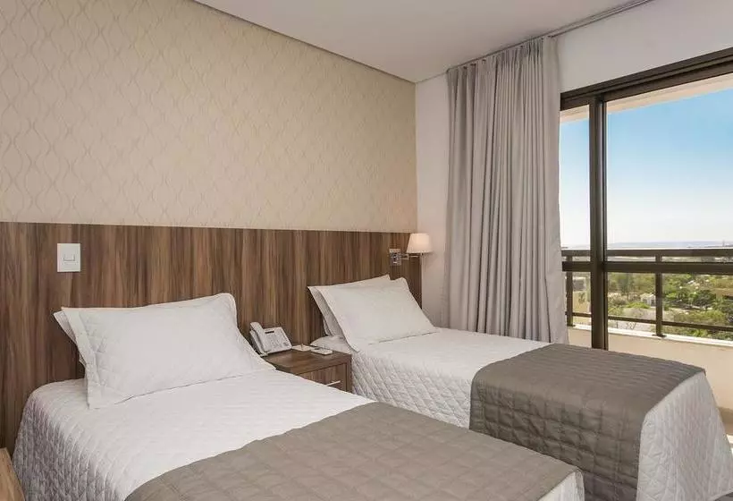 ホテル Comfort  Cuiabá