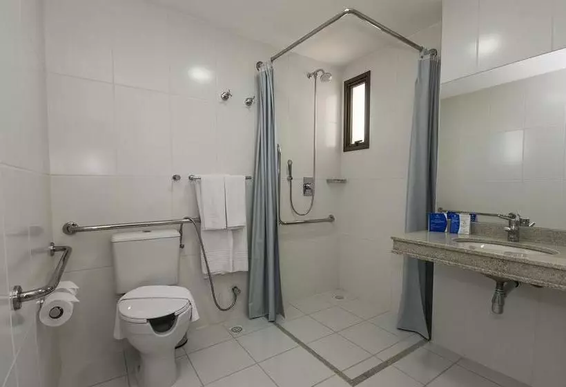 ホテル Comfort  Cuiabá