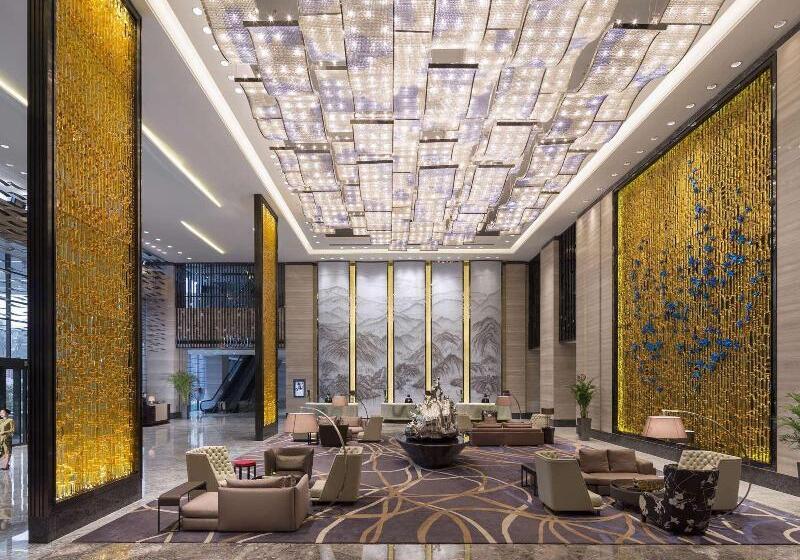 Otel Wanda Realm Wuhan