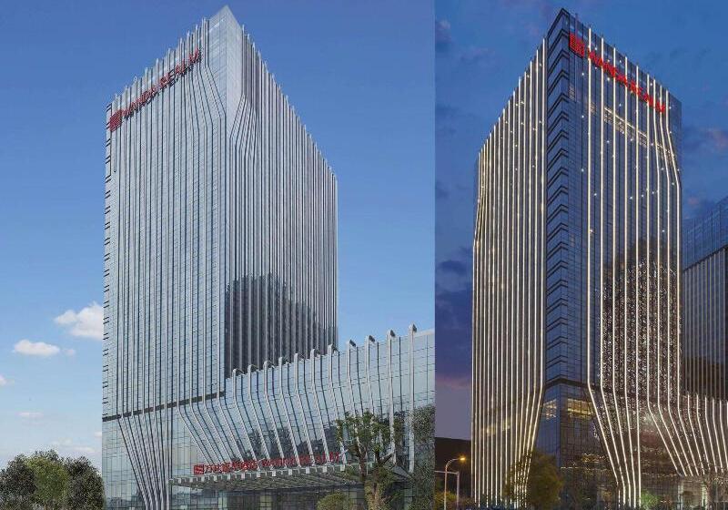 Otel Wanda Realm Wuhan