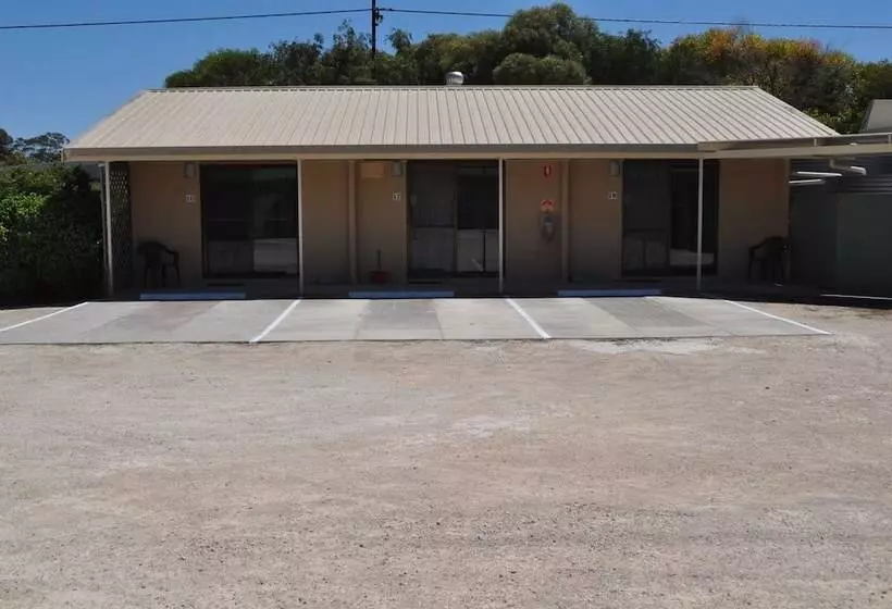 מוטל Keith Motor Inn