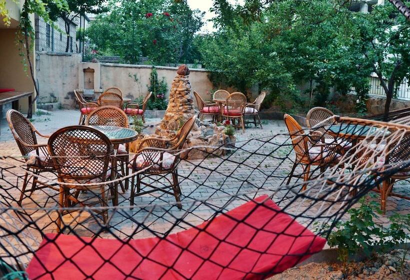 پانسیون Dedeli Deluxe