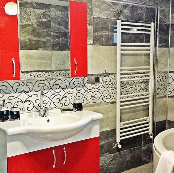 پانسیون Dedeli Deluxe