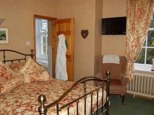 The Wold Cottage  B&b